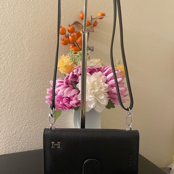 Hermenia   Mini  Black Leather Women's crossbody bag 7x 3.5 or wristlet - Picture 2 of 5